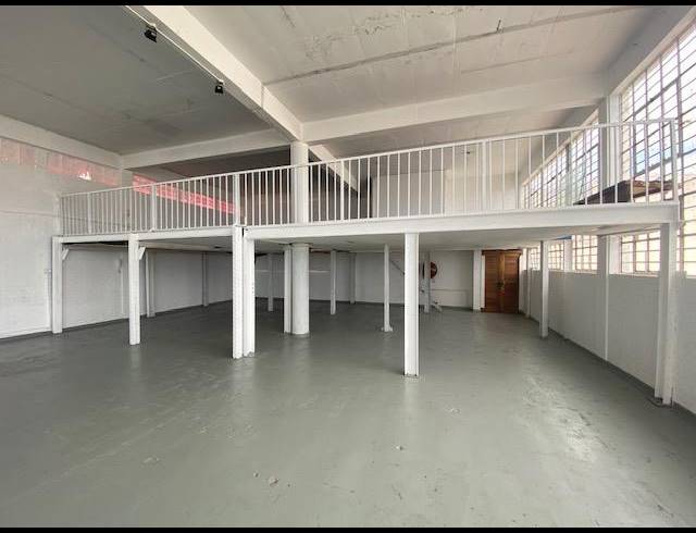 450M² OFFICE TO LET IN WOODSTOCK